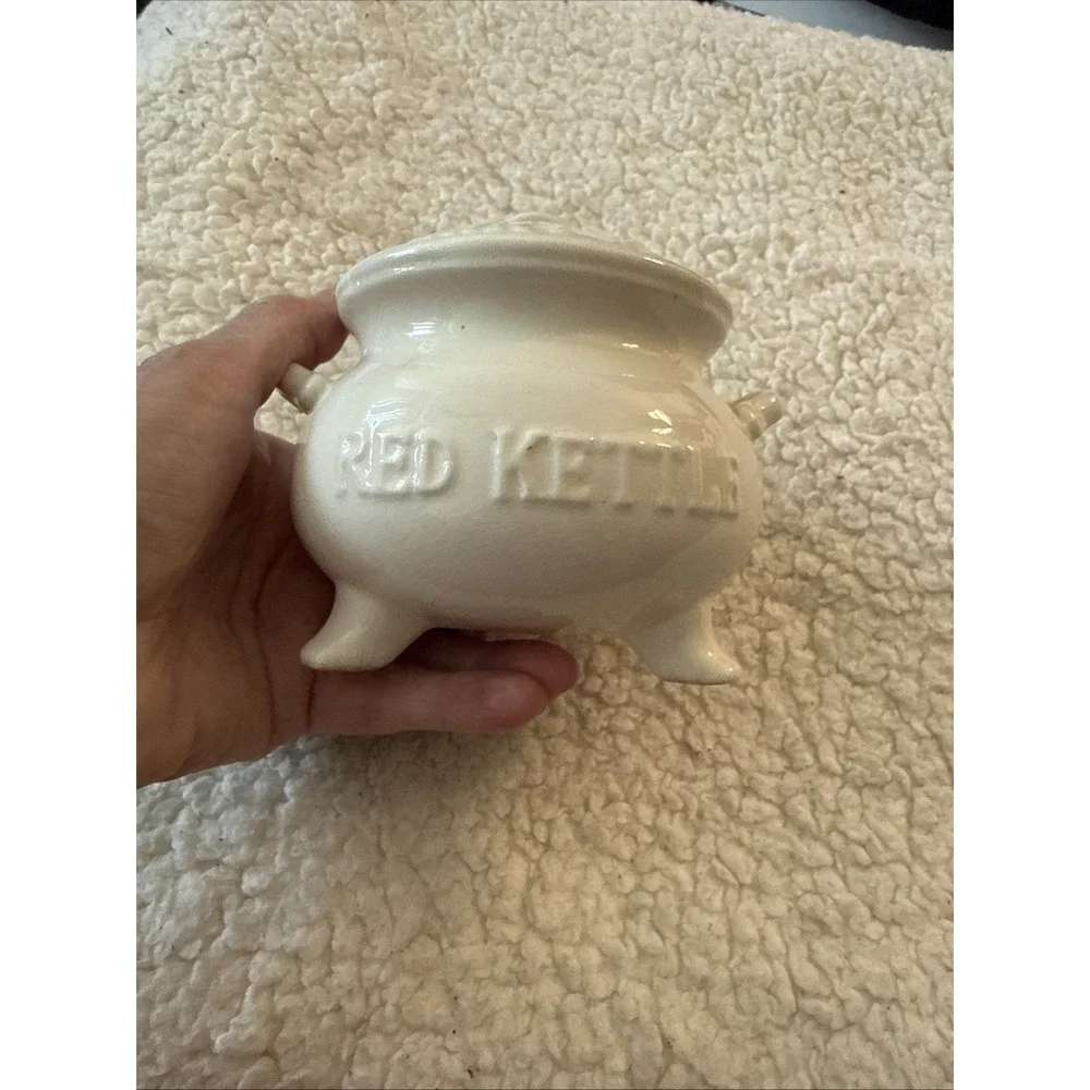 1960's  Vintage White Kettle Penny Pot Bank Made InJapan